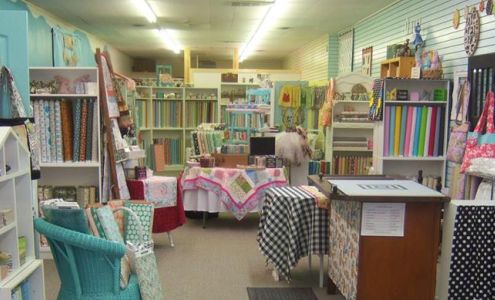 Rockin Bobbin Quilt Shop Sullivan
