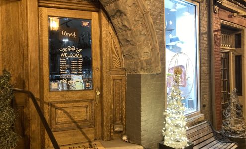 Black & Blush Boutique, LLC