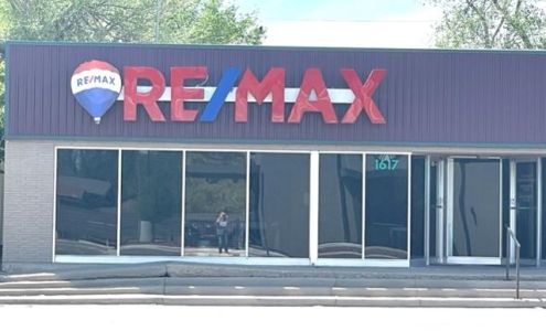 RE/MAX Hometown