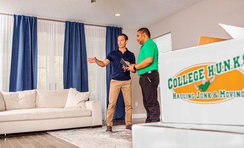 College Hunks Hauling Junk and Moving Lynnwood