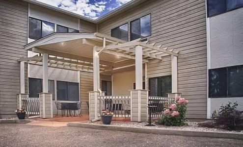 Boulder Twin Lakes Inn