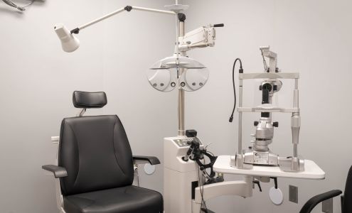 Comprehensive Eye (Inside Costco)