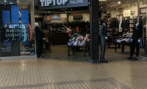 Charm Diamond Centres Timmins