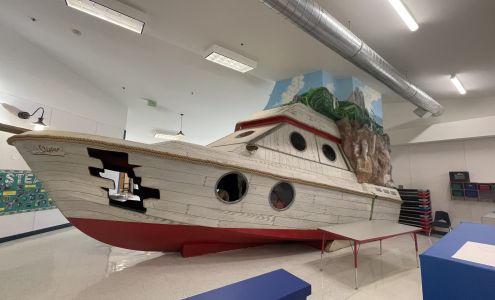 Little People's Landing Learning Center - Roxborough