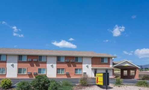 Super 8 by Wyndham Colorado Springs/Chestnut Street