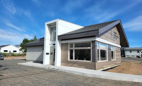 Clinique Chiropratique Dre Annie Gagnon 482 Av. Brochu, Sept-Îles Quebec G4R 2W8