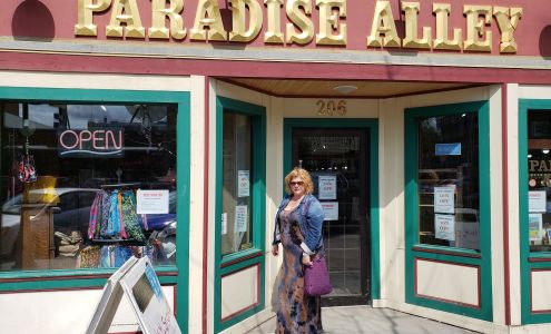 Paradise Alley Gifts