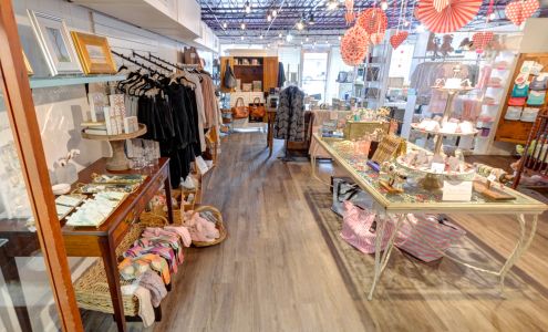 AL Christopher Gifts