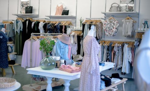 Stil Boutique + Beauty Inc North Battleford