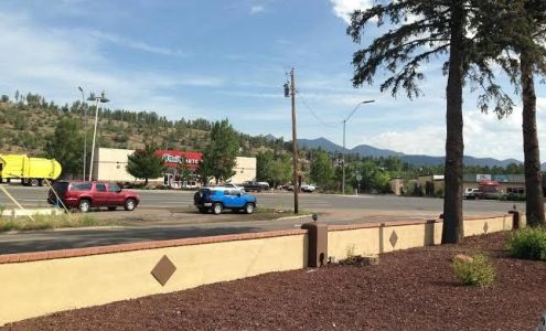 Howard Johnson by Wyndham Flagstaff University West