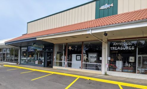 Blue Dolphin Antiques & Collectables