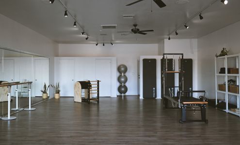 Be Lotus Pilates & Wellness 6060 N 16th St, Phoenix Arizona 85016