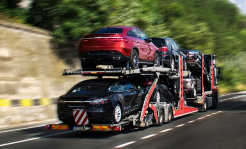 Uzhaul Transportation LLC