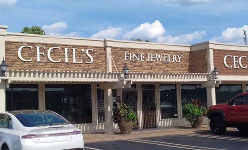 Trellis Square Shopping Center