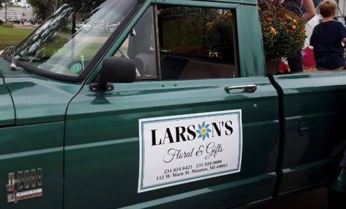Larson's Floral & Gifts 112 W Main St, Manton Michigan 49663