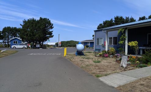 American Sunset RV & Tent Resort Westport