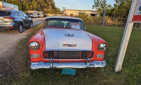 U-Haul Neighborhood Dealer