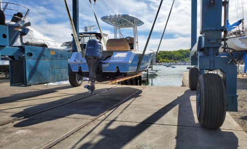 Knutson Marine Halesite