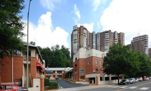 Red Lion Hotel Rosslyn Iwo Jima