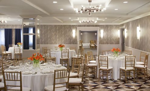 Pinnacle Linens, LLC