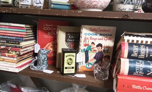 Mulberries & Magnolias