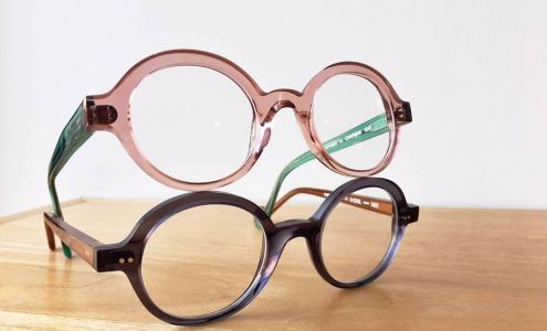 EyeStyles + Care - Bridgeport