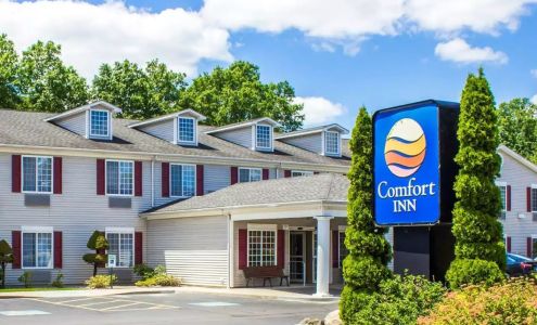 Comfort Inn Guilford near I-95