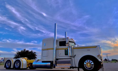 Elevated Truck & RV Repair