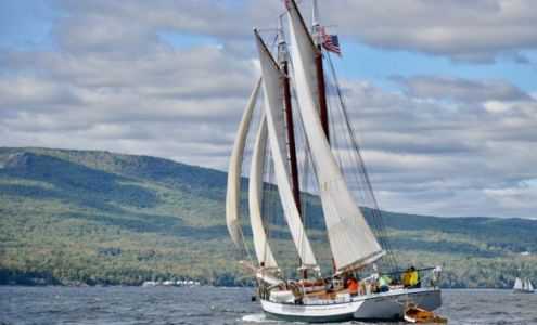 Warner Graphics Inc Camden