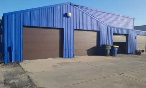 Battery warehouse AUTO and TRUCK REPAIRS INC