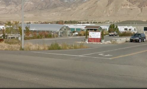 U-Haul Neighborhood Dealer