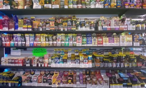 Paper Planes Smoke Shop