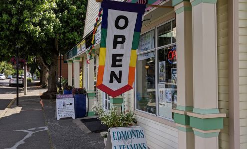 Edmonds Vitamins & Herbs