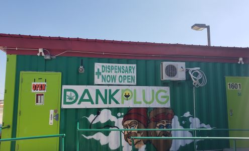 DANK PLUG