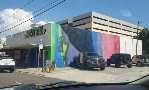 Green Planet Smoke Shop Kennedy