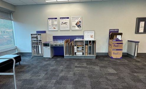 FedEx Drop Box