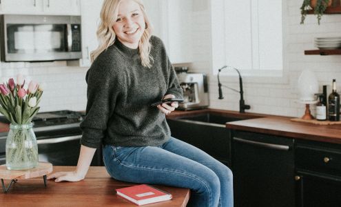 Samantha Manley - Engel & Völkers Western Frontier