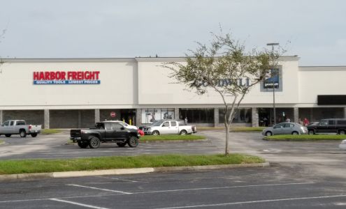 Interchange Square Shopping Center