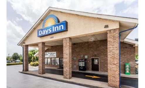 Days Inn by Wyndham Nashville North/Opryland Area