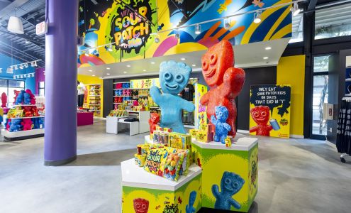 IT'SUGAR Bayside Marketplace Flagship