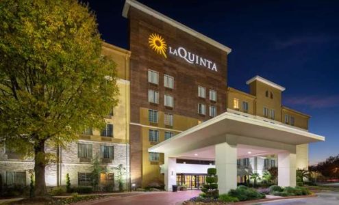 La Quinta Inn & Suites by Wyndham Atlanta Airport North