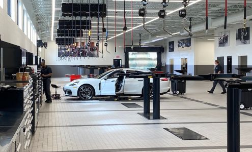 Porsche Service Center South Atlanta Hapeville