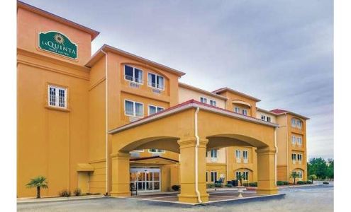 La Quinta Inn & Suites by Wyndham Atlanta-Union City