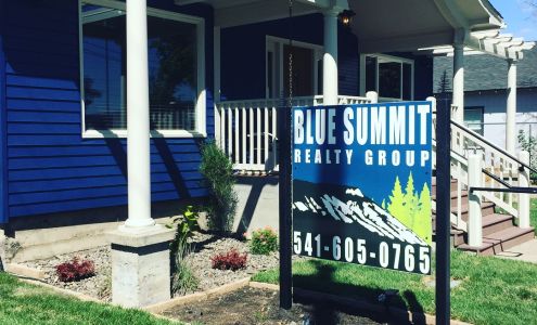 Haley Hines, Principal Broker/Owner of Blue Summit Realty Group