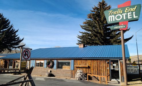 Trails End Guns Dubois