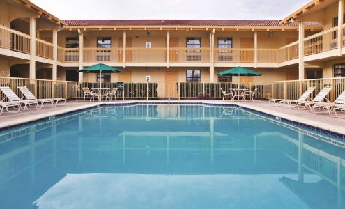 La Quinta Inn by Wyndham Savannah Midtown