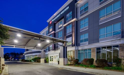 Best Western Premier I-95 Savannah Airport/ Pooler West