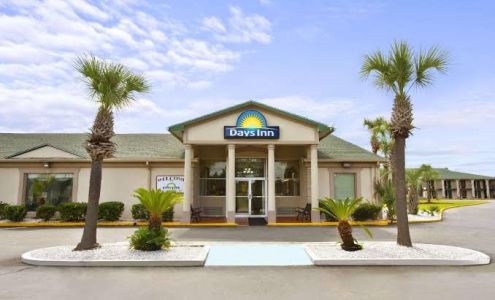 Days Inn by Wyndham Hardeeville/ I-95 State Line