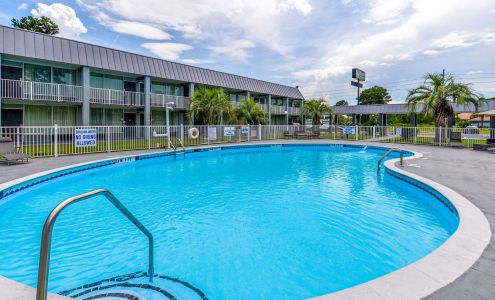 Quality Inn & Suites Hardeeville - Savannah North