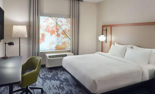 Fairfield Inn & Suites Athens-University Area